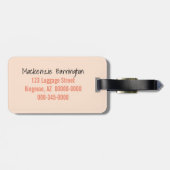 毛布の下で青い目のシャム猫を覗く ラゲッジタグ (裏面横)