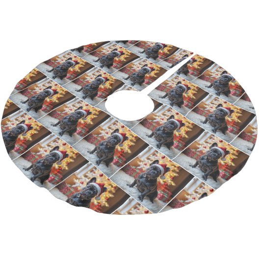 毛皮のフランスのラグのクリスマスブルドッグ ブラッシュドポリエステルツリースカート (アングル)