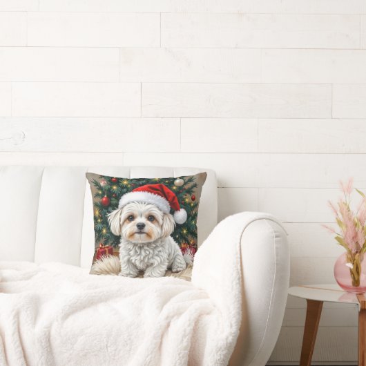 毛皮の枕の上のクリスマスマルチーズの犬 クッション (ソファ)