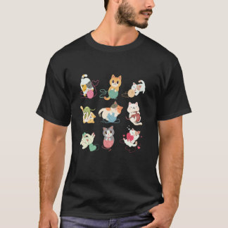 毛糸で遊ぶかわいい猫、面白い猫のデザイン 猫 Tシャツ