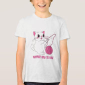 毛糸のボールで遊ぶ子猫 トライブレンドＴシャツ (正面)
