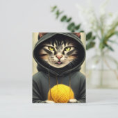 毛糸の玉を持つ猫 ポストカード (スタンド正面)