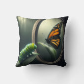 毛虫が鏡 クッション (裏面)