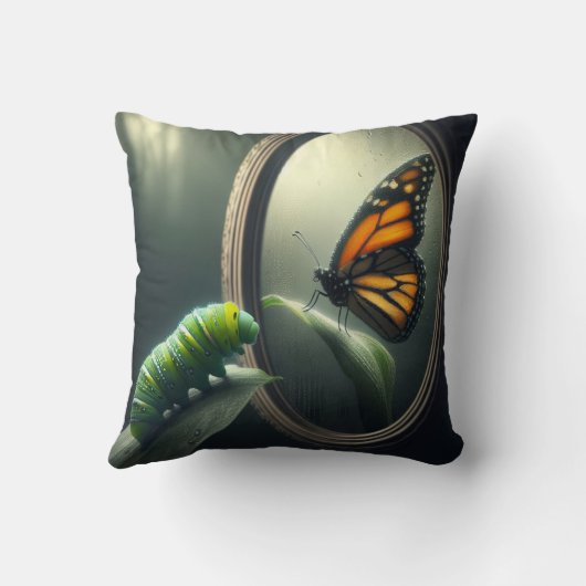 毛虫が鏡 クッション (裏面)