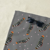 毛虫 ビーチタオル (インサイチュ)