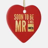 氏および夫人があるCustomすぐに赤および金ゴールド セラミックオーナメント (右)