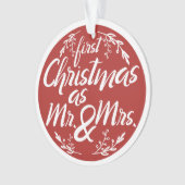 氏および夫人としてカスタマイズ可能な初めてのクリスマス オーナメント (正面)