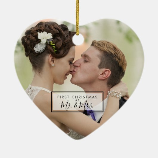 氏および夫人としてPhotoカスタムな初めてのクリスマス セラミックオーナメント (裏面)