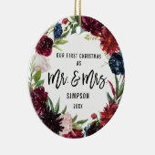 氏および夫人としてPhoto Bohoの花の初めてのクリスマス セラミックオーナメント (右)