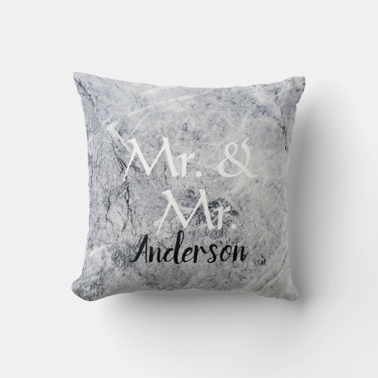 氏および氏名前をカスタムするの灰色の大理石の陽気な結婚式 クッション (正面)