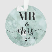 氏及び夫人|のエレガントな揺らめく真新しいオーナメントの写真 オーナメント (正面)