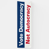 民主主義ではなく独裁的な投票 – アンチトランプ 横断幕 (縦)