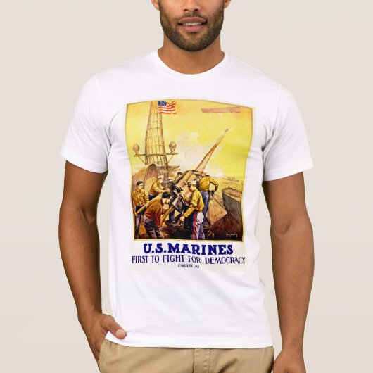 民主主義のために戦う最初の人 Tシャツ (正面)