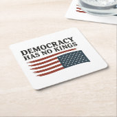 民主主義のキングアンチトランプUSA スクエアペーパーコースター (アングル)