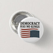 民主主義のキングアンチトランプUSA 缶バッジ (正面&裏面)