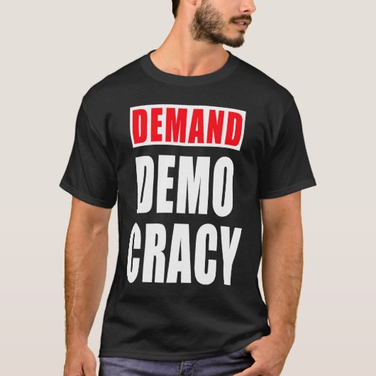 民主主義の自由の正義の平等グラフィックを要求する Tシャツ (正面)