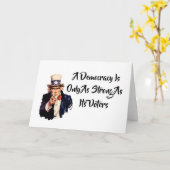 民主主義は有権者と同じくらい強い カード (黄色い花)