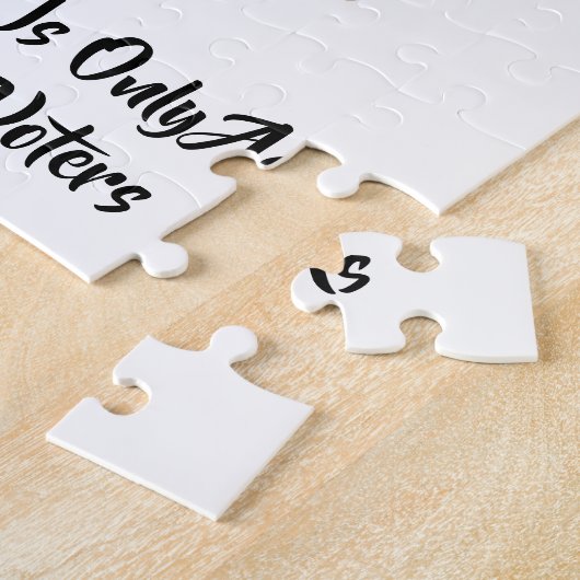 民主主義は有権者と同じくらい強い ジグソーパズル (側面)