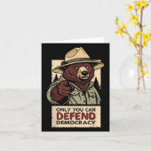 民主主義を守れるのは君だけだ – 独裁者に対して カード (黄色い花)