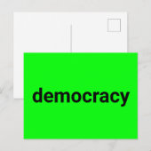 民主主義ミニマルタイポグラフィネオングリーンモダン ポストカード (正面/裏面)