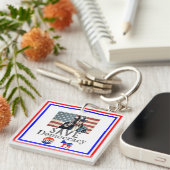 民主主義救キーチェーン キーホルダー (正面右)