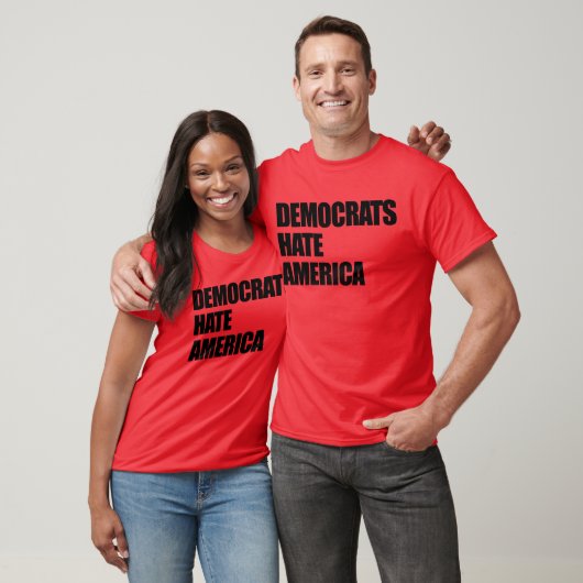 民主党はアメリカの保守派を憎む Tシャツ (ユニセックス)