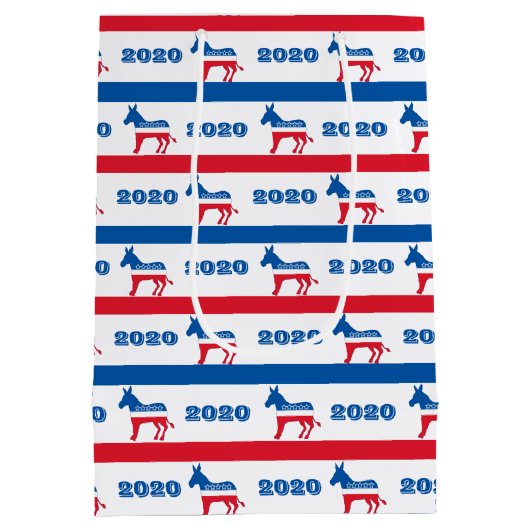 民主党員の愛国心が強い2020年のろばは縞で飾ります ミディアムペーパーバッグ (裏面)