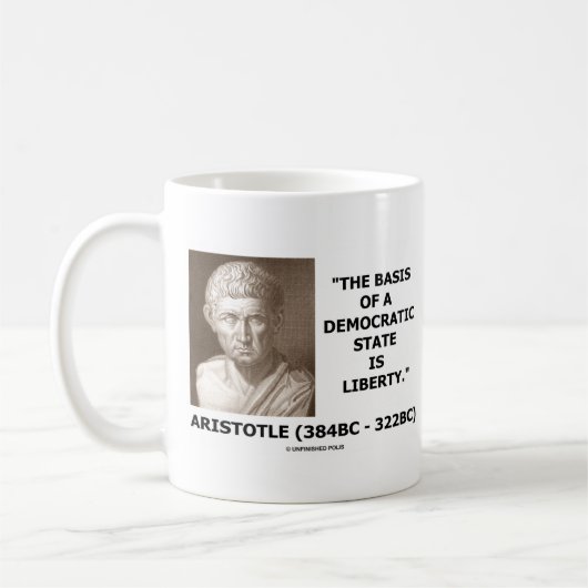 民主国の基礎は自由の引用文です コーヒーマグカップ (左)
