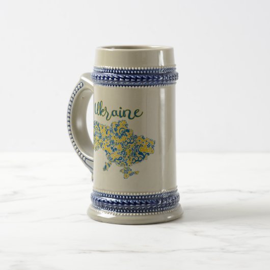 民俗的パターンとウクライナタイポグラフィ ビールジョッキ (正面左)