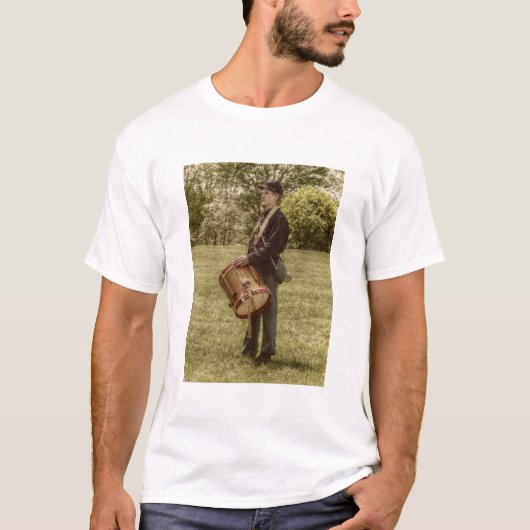 民兵ドラマー・ボーイ Tシャツ (正面)