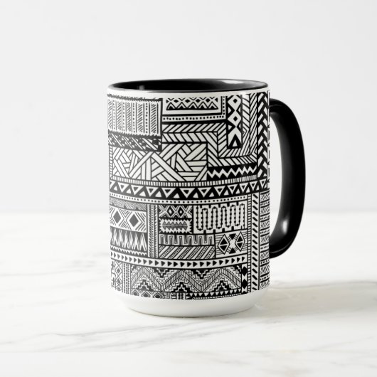 民族のオーナメント マグカップ (正面右)