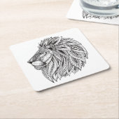 民族のパターン(の模様が)あるなライオンの頭部 スクエアペーパーコースター (アングル)