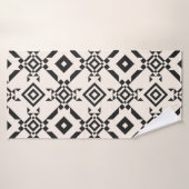 民族モダンオーナメント。白黒ヴィンテージ バスタオル (バスタオル)
