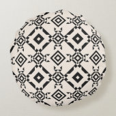 民族モダンオーナメント。白黒ヴィンテージ ラウンドクッション (裏面)
