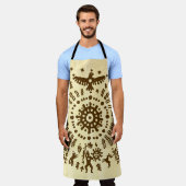 民族先住民先史的なイーグル太陽のシンボ エプロン (着用した状態)