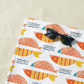 民芸の水泳の魚パターン ビーチタオル (インサイチュ)