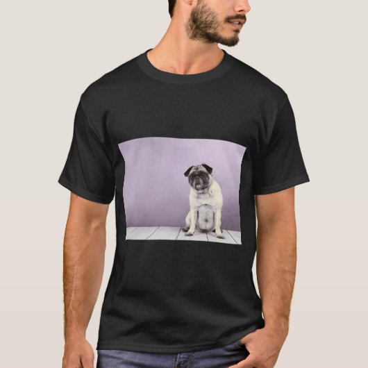 気になるパグ Tシャツ (正面)