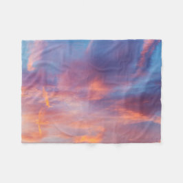 気のあるそぶりをした空 フリースブランケット