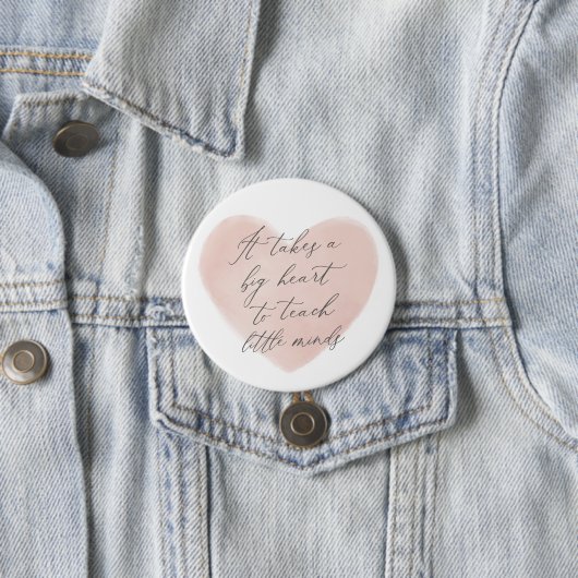 気の小さい人には大きなハート教えが必要先生 缶バッジ (インサイチュ)