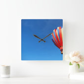 気まぐれな熱気球 スクエア壁時計 (ホーム)