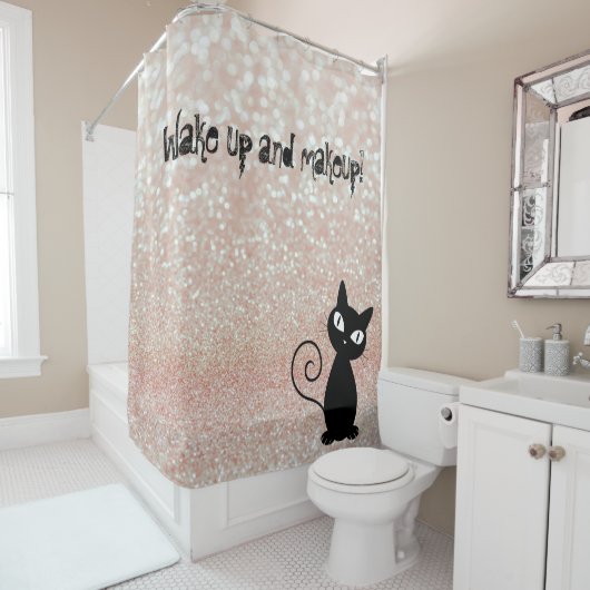 気まぐれな黒猫のグリッター・ウェイクアップ＆メイクアップ シャワーカーテン (インサイチュ)