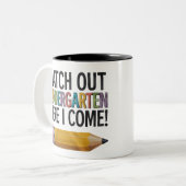 気をつけて幼稚園、僕/私が帰ってきた!新学期 ツートーンマグカップ (正面左)