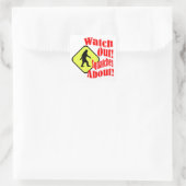 気をつけて！しゃがめ歩け スクエアシール (バッグ)