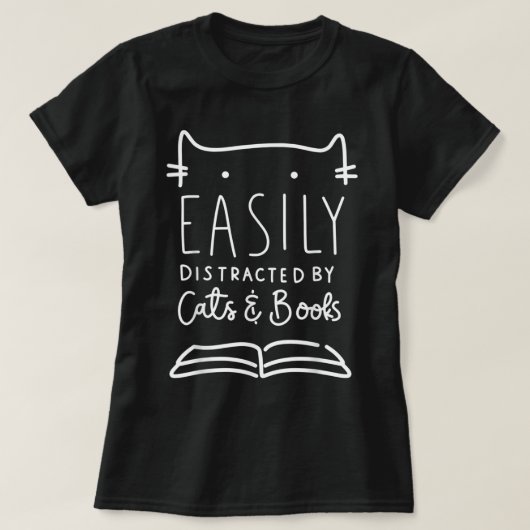 気を散らしやすい猫やCaおもしろい向けの本の贈り物 Tシャツ (デザイン正面)
