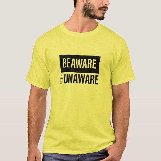 気付かないことに気付いている Tシャツ (正面)