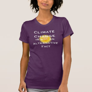 "気候変動ではないです代わりとなる事実" Tシャツ