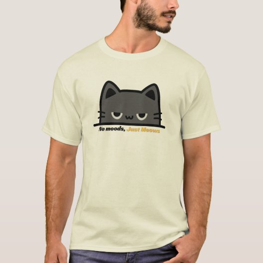 気分じゃない、ニャーだけ - 怒った顔の漫画風猫デザイン Tシャツ (正面)