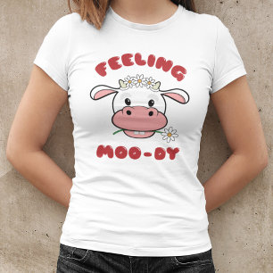気分は牧場 かわいいキャラクターの牛の名言Tシャツ Tシャツ