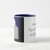 *気味悪いハロウィンの月および墓碑 マグカップ (中央)