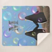 気泡を見ているフリッパーを持つペンギン シェルパブランケット (正面(横))